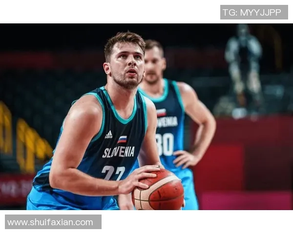 西安篮球队在世界杯积分榜中以64分稳居第一展现强劲实力 西安篮球队在世界杯积分榜中以64分稳居第一展现强劲实力